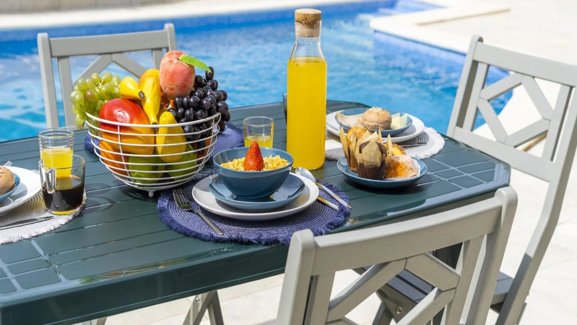 Fantastic Villa With Heatable Pool Quarteira 0*,  Portugal